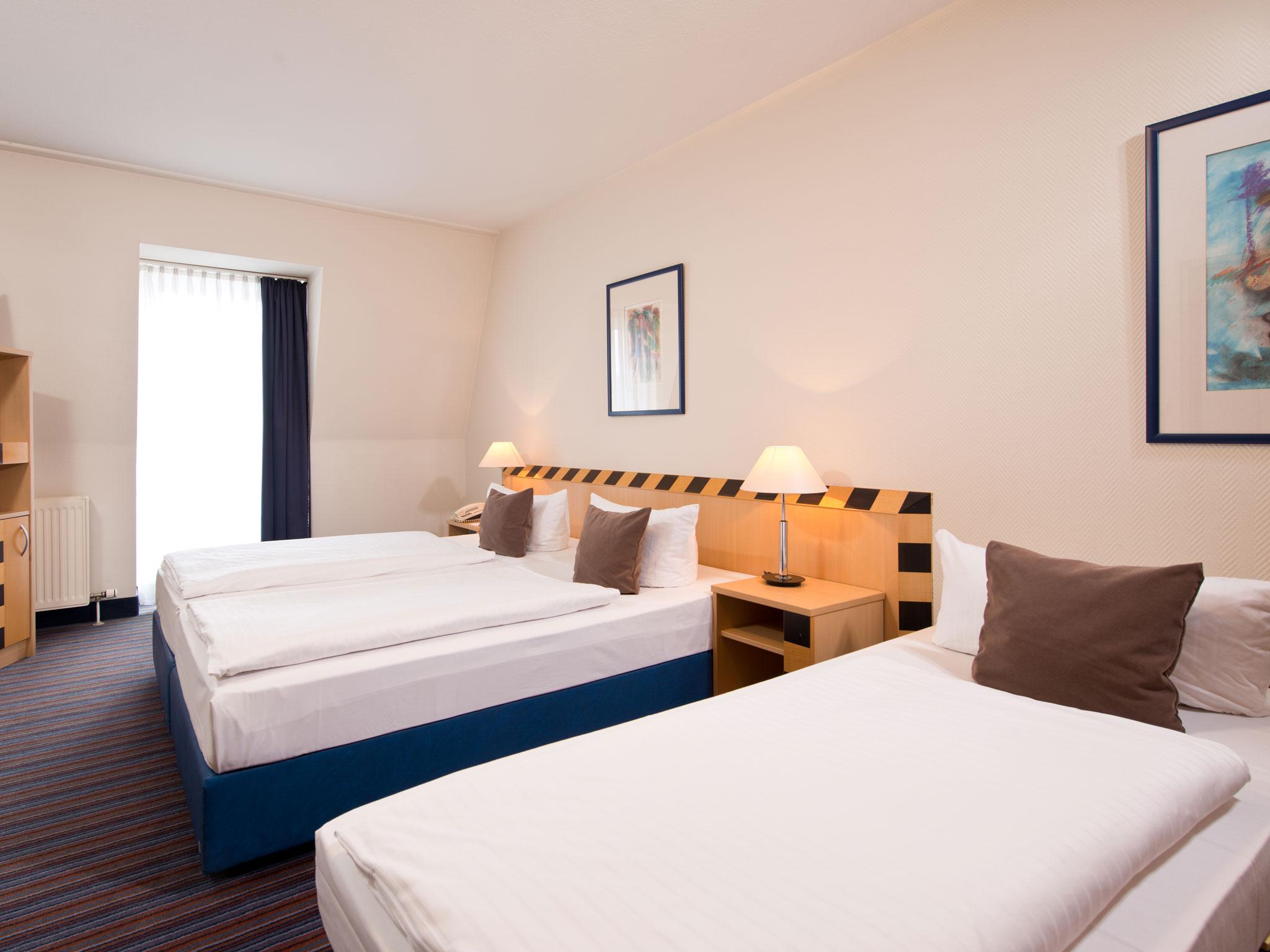 Achat Hotel Dresden Elbufer Kültér fotó